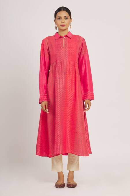 Shop_Krishna Mehta_Pink Tussar Printed Zig Zag Shirt Collar Tunic  _Online_at_Aza_Fashions