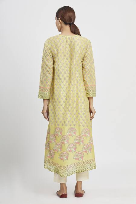 Shop Krishna Mehta Yellow Chanderi Printed Floral Round Tunic at Aza Fashions Shop_Krishna Mehta_Yellow Chanderi Printed Floral Round Tunic _at_Aza_Fashions