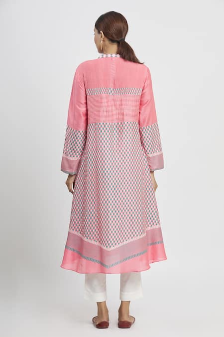 Shop Krishna Mehta Pink Chanderi Printed Geometric Mandarin Collar Tunic at Aza Fashions Shop_Krishna Mehta_Pink Chanderi Printed Geometric Mandarin Collar Tunic _at_Aza_Fashions