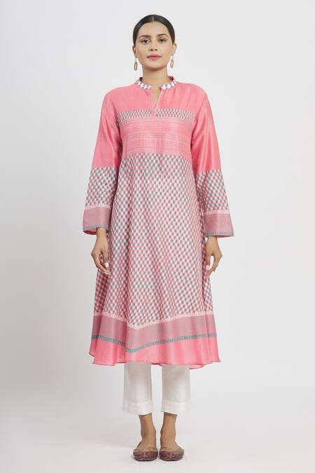 Shop Krishna Mehta Pink Chanderi Printed Geometric Mandarin Collar Tunic Online at Aza Fashions Shop_Krishna Mehta_Pink Chanderi Printed Geometric Mandarin Collar Tunic _Online_at_Aza_Fashions