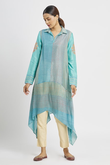 Buy_Krishna Mehta_Blue Tussar Zig Zag Spread Collar Print Tunic _Online_at_Aza_Fashions