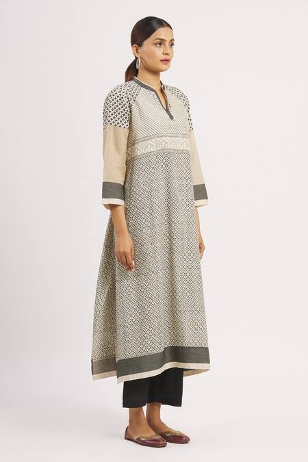Krishna Mehta_Beige Chanderi Printed Geometric Mandarin Collar Tunic  _Online_at_Aza_Fashions