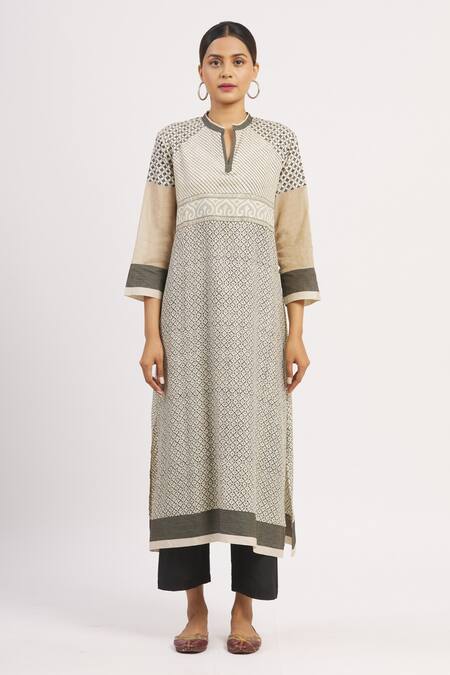 Shop_Krishna Mehta_Beige Chanderi Printed Geometric Mandarin Collar Tunic  _Online_at_Aza_Fashions