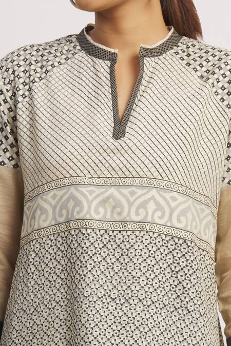 Krishna Mehta_Beige Chanderi Printed Geometric Mandarin Collar Tunic  _at_Aza_Fashions