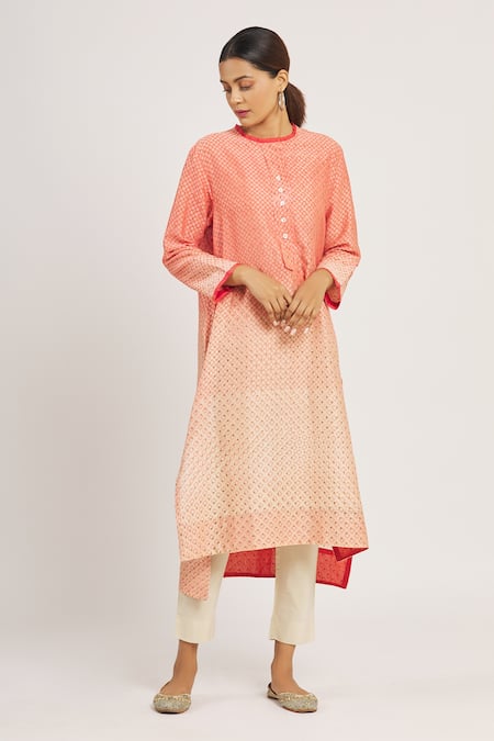 Buy Krishna Mehta Peach Chanderi Printed Geometric Round Tunic Online at Aza Fashions Buy_Krishna Mehta_Peach Chanderi Printed Geometric Round Tunic _Online_at_Aza_Fashions