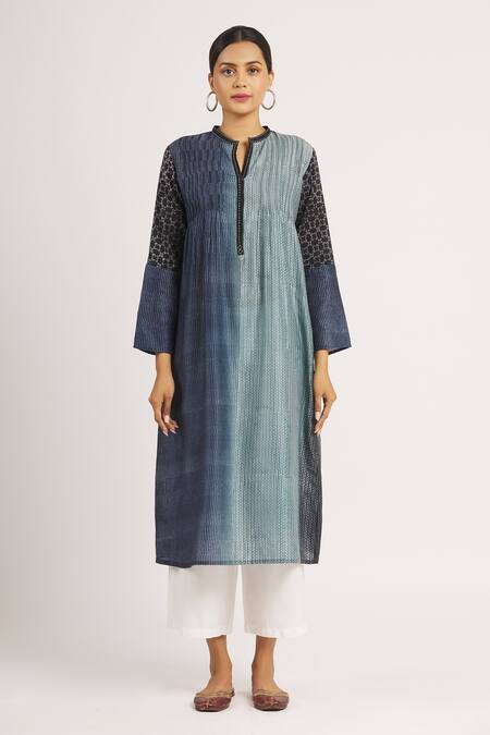 Krishna Mehta Blue Chanderi Zig Zag Mandarin Collar Print Tunic Online at Aza Fashions Krishna Mehta_Blue Chanderi Zig Zag Mandarin Collar Print Tunic _Online_at_Aza_Fashions