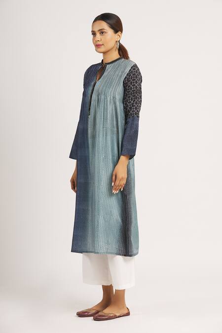 Shop Krishna Mehta Blue Chanderi Zig Zag Mandarin Collar Print Tunic Online at Aza Fashions Shop_Krishna Mehta_Blue Chanderi Zig Zag Mandarin Collar Print Tunic _Online_at_Aza_Fashions