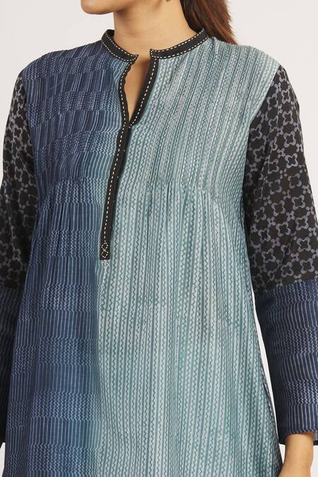 Krishna Mehta Blue Chanderi Zig Zag Mandarin Collar Print Tunic at Aza Fashions Krishna Mehta_Blue Chanderi Zig Zag Mandarin Collar Print Tunic _at_Aza_Fashions