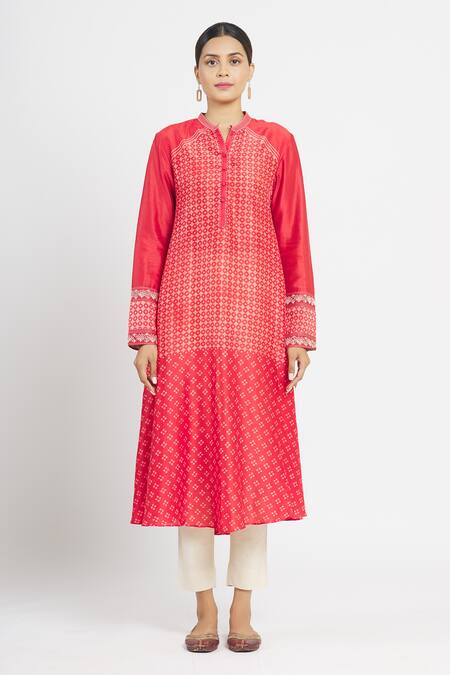 Krishna Mehta_Orange Chanderi Printed Geometric Mandarin Collar Tunic  _Online_at_Aza_Fashions
