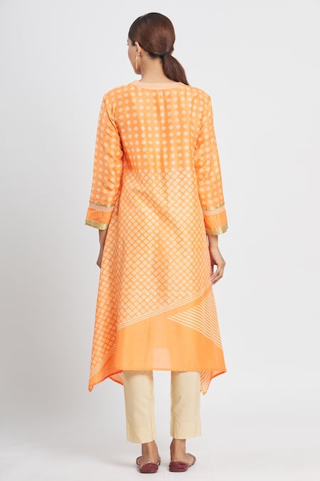 Shop_Krishna Mehta_Orange Chanderi Printed Geometric Mandarin Collar Tunic  _at_Aza_Fashions