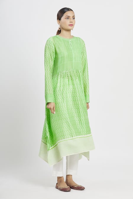 Krishna Mehta_Green Chanderi Printed Geometric Round Tunic  _Online_at_Aza_Fashions