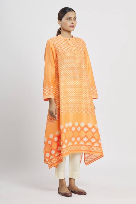 Krishna Mehta Orange Chanderi Printed Geometric Mandarin Collar Tunic Online at Aza Fashions Krishna Mehta_Orange Chanderi Printed Geometric Mandarin Collar Tunic _Online_at_Aza_Fashions