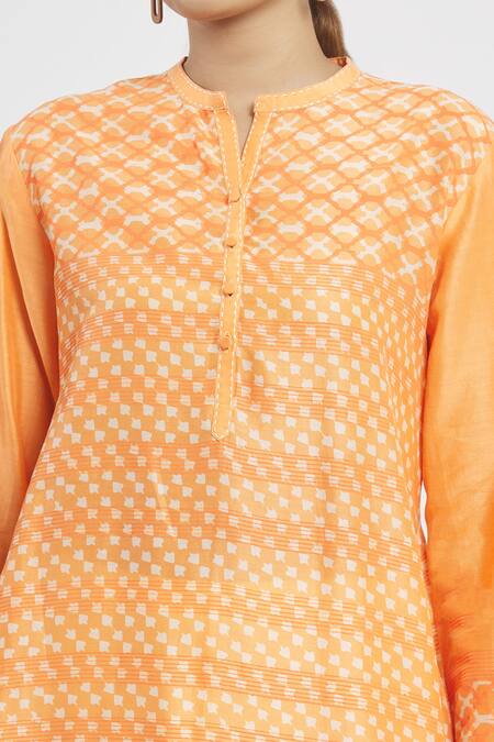 Krishna Mehta Orange Chanderi Printed Geometric Mandarin Collar Tunic at Aza Fashions Krishna Mehta_Orange Chanderi Printed Geometric Mandarin Collar Tunic _at_Aza_Fashions