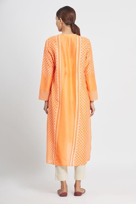 Shop Krishna Mehta Orange Chanderi Printed Geometric Mandarin Collar Tunic at Aza Fashions Shop_Krishna Mehta_Orange Chanderi Printed Geometric Mandarin Collar Tunic _at_Aza_Fashions