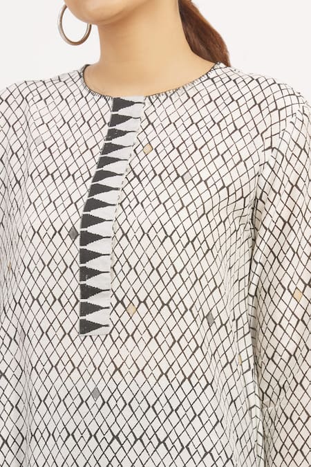 Krishna Mehta_White Chanderi Printed Geometric Round Checkered Tunic _at_Aza_Fashions