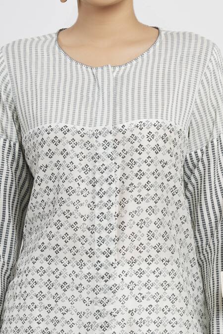 Krishna Mehta_White Chanderi Printed Geometric Round Floral Tunic  _at_Aza_Fashions