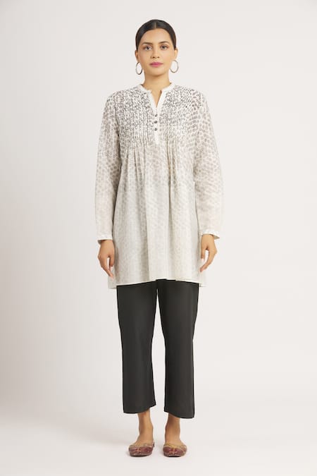 Shop_Krishna Mehta_White Chanderi Printed Geometric Mandarin Collar Short Tunic  _Online_at_Aza_Fashions