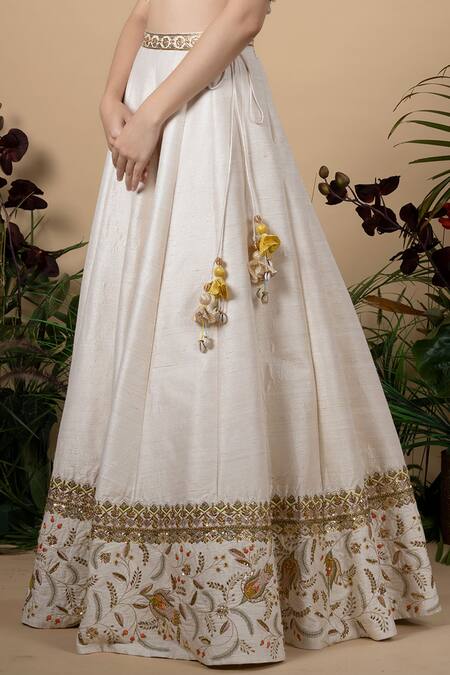 Shop_Blue Lotus Design_White Dupatta Cotton Silk, Lining Shantoon Beads And Embroidered Lehenga Set _Online_at_Aza_Fashions
