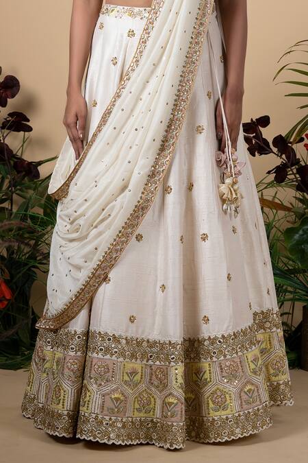 Buy_Blue Lotus Design_White Lehenga And Blouse Raw Silk & Dupatta Cotton Silk, Lining Shantoon Set _Online_at_Aza_Fashions