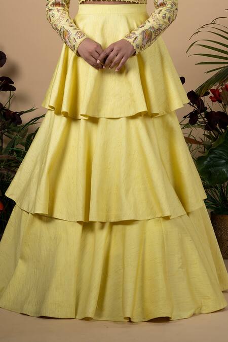 Buy_Blue Lotus Design_Yellow Raw Silk Lining Shantoon Thread And Sequin, Zardozi Blouse & Lehenga Set _Online_at_Aza_Fashions