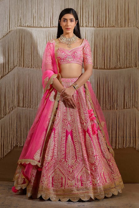 Shyam Narayan Prasad Pink Raw Silk Embroidered Floral Leaf Neck Bridal Lehenga Set 
