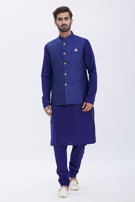 Manish Nagdeo Brocade Bundi & Kurta Set 
