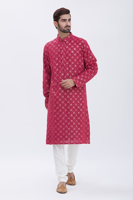 Aham-Vayam Embroidered Kurta Set 