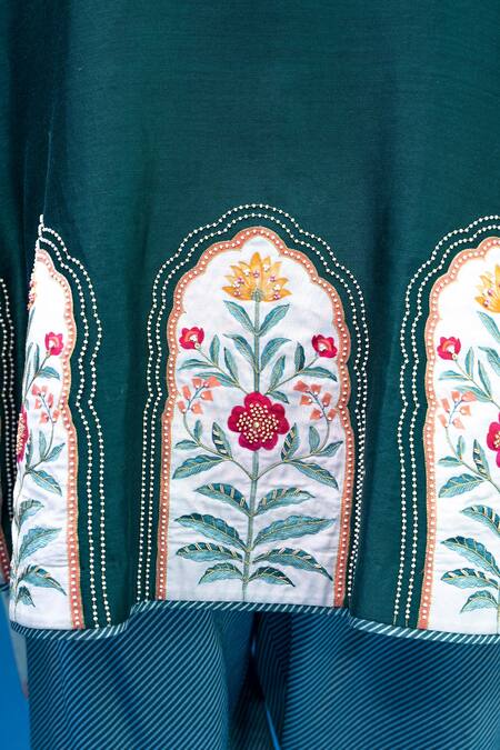 Buy Pita Nila Green Chanderi And Soft Cotton Thread & Sequin, Applique, Bead Anarkali & Pant Set Online at Aza Fashions Buy_Pita Nila_Green Chanderi And Soft Cotton Thread & Sequin, Applique, Bead Anarkali & Pant Set _Online_at_Aza_Fashions