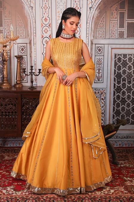 Buy_Esha Koul_Yellow Organza, Chanderi, Semi-crepe Sequin Work Round Anarkali With Dupatta_Online_at_Aza_Fashions