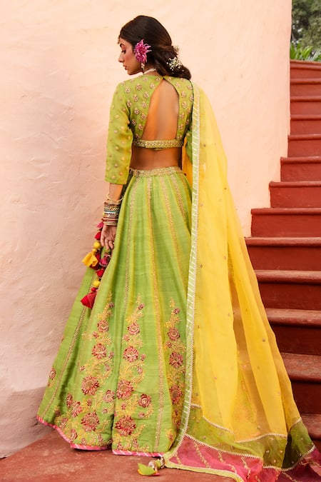 House of Dasmaya Raw Silk Zardozi Bridal Lehenga Set 