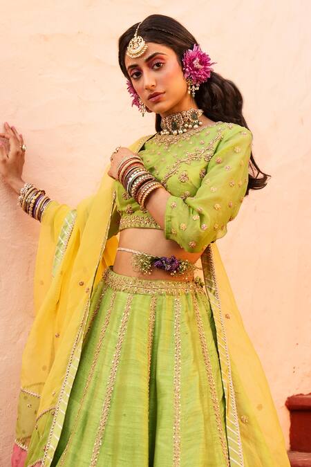 House of Dasmaya_Green Raw , Organza, Lining Shantoon Resham Zardozi Bridal Lehenga Set _at_Aza_Fashions