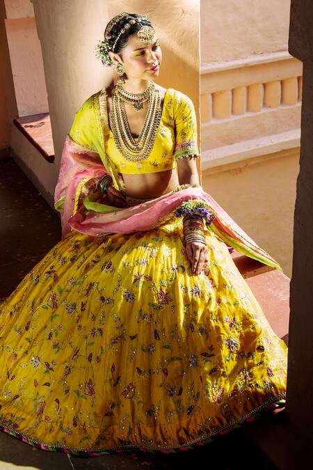 Buy_House of Dasmaya_Yellow Organza, Lining Shantoon, Chanderi Resham Bridal Lehenga Set _Online_at_Aza_Fashions