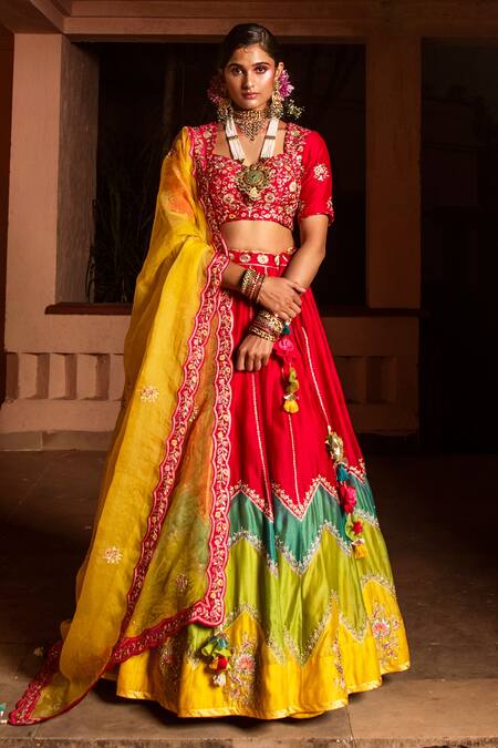 Buy_House of Dasmaya_Pink Organza, Lining Shantoon, Chanderi Color Block Lehenga Set _Online_at_Aza_Fashions