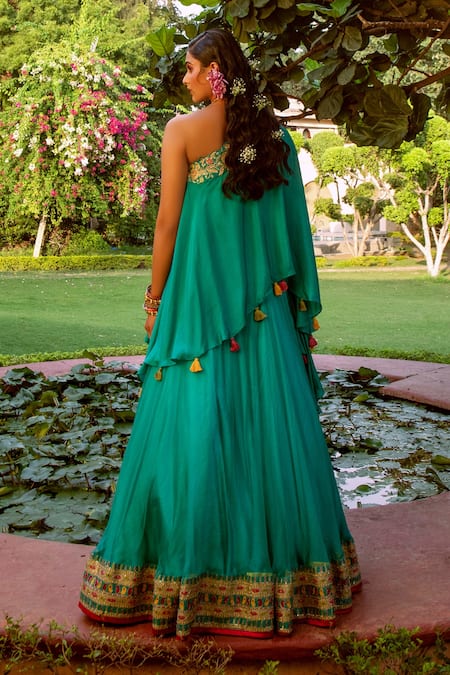 House of Dasmaya Asymmetric kaftan & Lehenga Set 