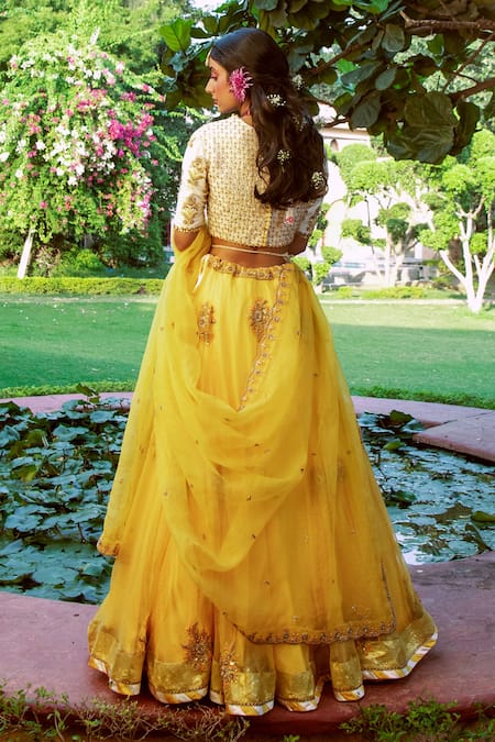 House of Dasmaya Floral Embroidered Bridal Lehenga Set 