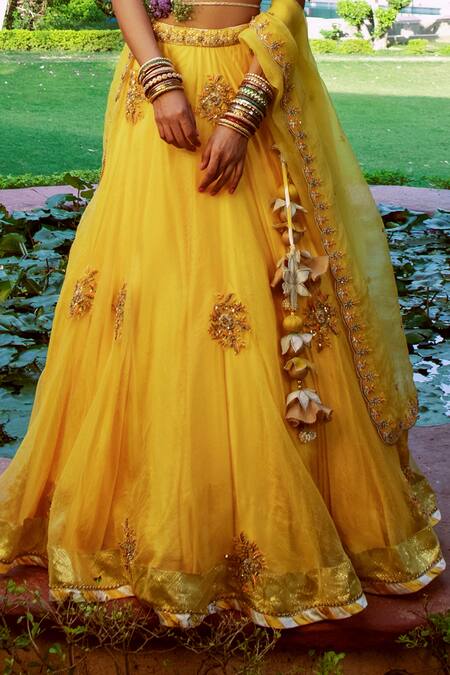 Buy_House of Dasmaya_Yellow Raw , Organza, Lining Floral Embroidered Bridal Lehenga Set _Online_at_Aza_Fashions