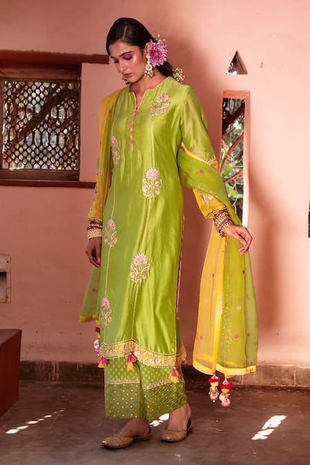 House of Dasmaya_Green Silk Chanderi Embroidered Resham Notched Palazzo Set  _Online_at_Aza_Fashions