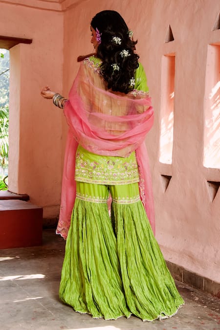 House of Dasmaya Embroidered Kurta With Crinkled Gharara Set 