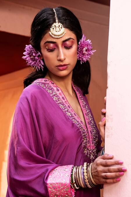 Buy_House of Dasmaya_Purple Silk Embroidered Resham Notched Kaftan With Dhoti Pant Set _Online_at_Aza_Fashions
