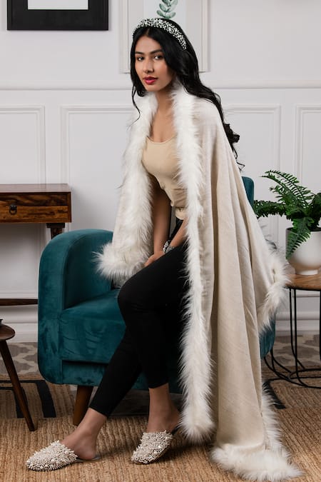 Faux fur shawl hot sale near me