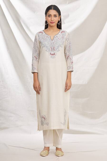 Rajat & Shraddha_White Kurta Silk  Pant Cotton Dupatta Embroidered Set _Online_at_Aza_Fashions