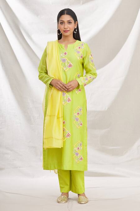 Buy Rajat & Shraddha Green Kurta And Dupatta Silk Chanderi Pant Summer Garden Embroidered Set Online at Aza Fashions Buy_Rajat & Shraddha_Green Kurta And Dupatta Silk Chanderi Pant Summer Garden Embroidered Set _Online_at_Aza_Fashions