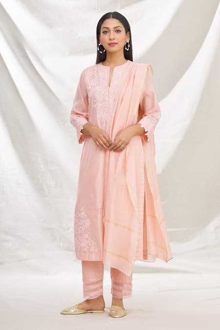 Buy_Rajat & Shraddha_Peach Kurta And Dupatta Silk Chanderi Pant Cotton Thread Kusum Embroidered Set _Online_at_Aza_Fashions