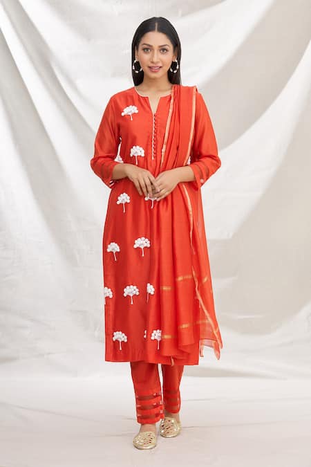 Buy_Rajat & Shraddha_Red Kurta And Dupatta Silk Chanderi Pant Cotton Sinhparni Embroidered Set _Online_at_Aza_Fashions