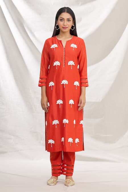 Rajat & Shraddha_Red Kurta And Dupatta Silk Chanderi Pant Cotton Sinhparni Embroidered Set _Online_at_Aza_Fashions