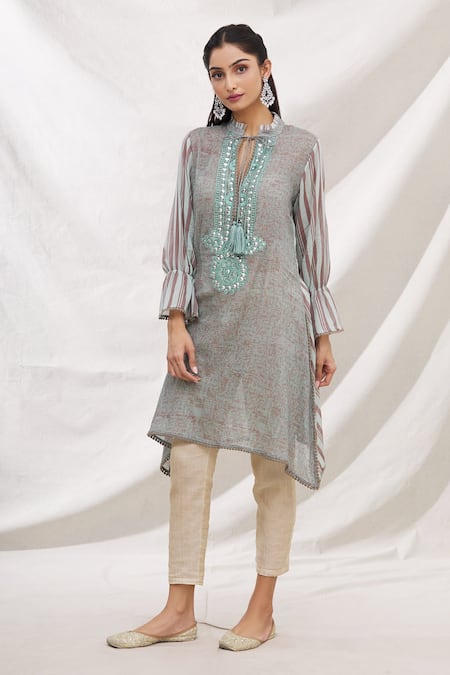 Bhairavi Jaikishan Asymmetric Embroidered Kurta 