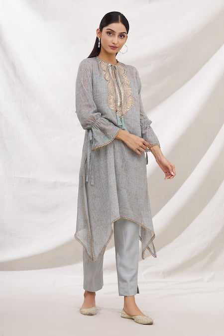 Buy_Bhairavi Jaikishan_Grey Mulmul Embroidered Resham Band Collar Printed Asymmetric Kurta_Online_at_Aza_Fashions
