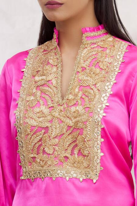 Bhairavi Jaikishan_Pink Modal Satin Gota And Lace Notched Floral Embroidered Asymmetric Kurta_at_Aza_Fashions