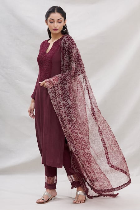Neha Khullar Chanderi Silk Kurta Pant Set 