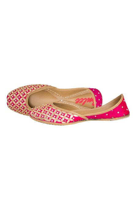 Buy_Imlee Jaipur_Pink Embroidered Sitare Lattice Work Juttis _Online_at_Aza_Fashions